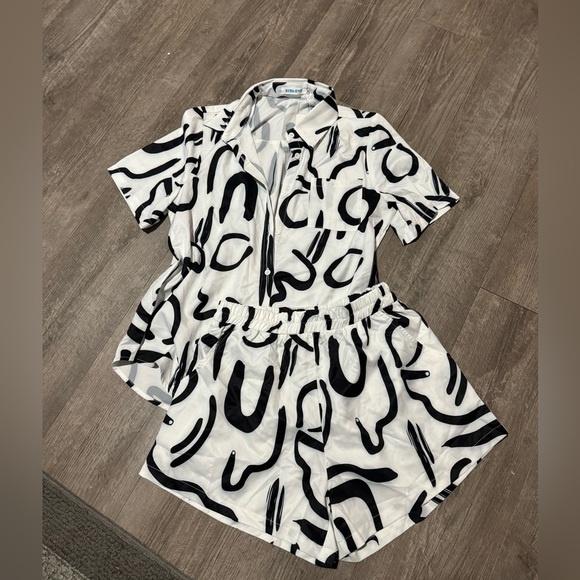 KIDLOVE  2 pieces set ✨ - Picture 2 of 13